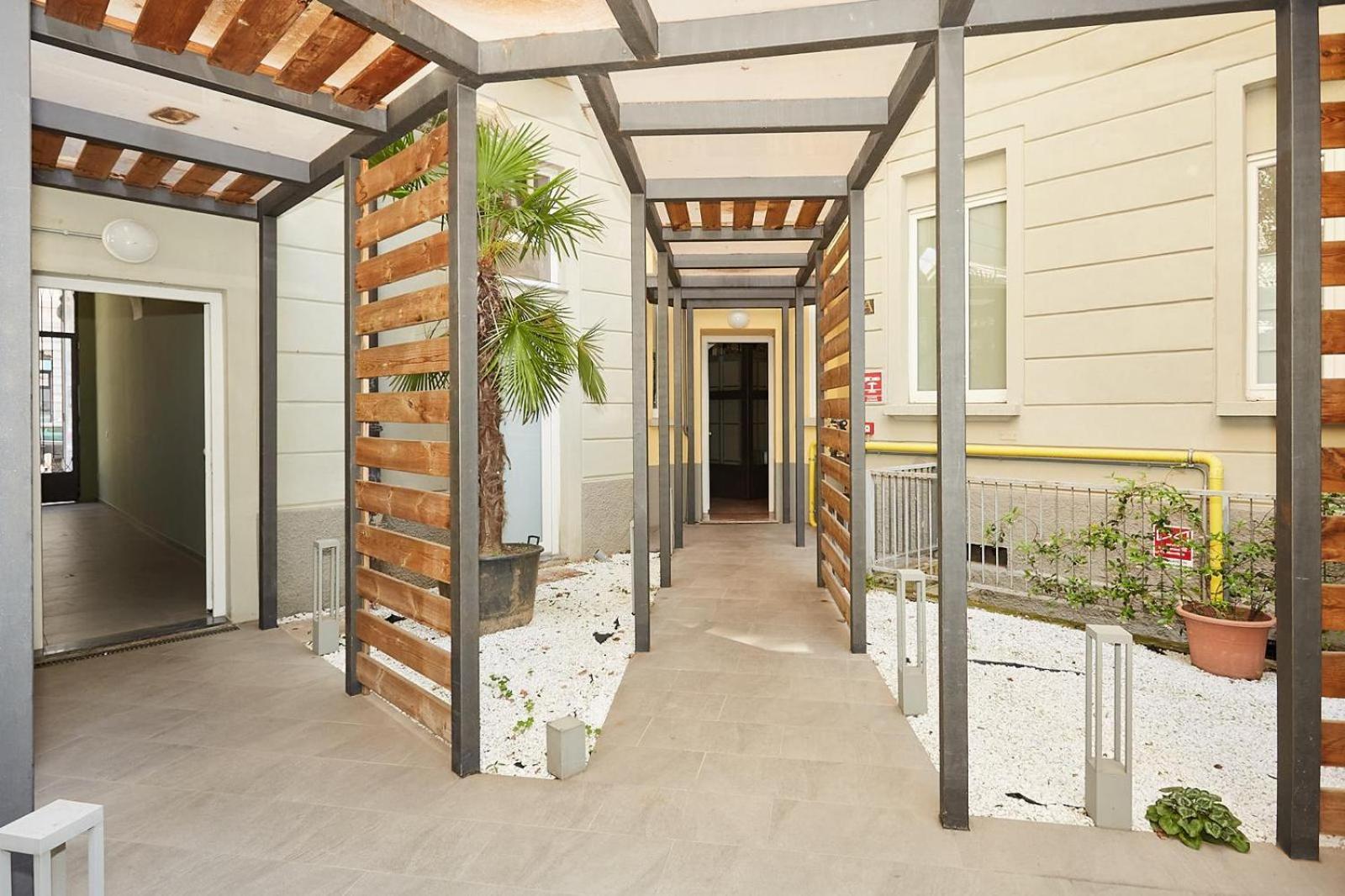 - Modern Flat * Milan