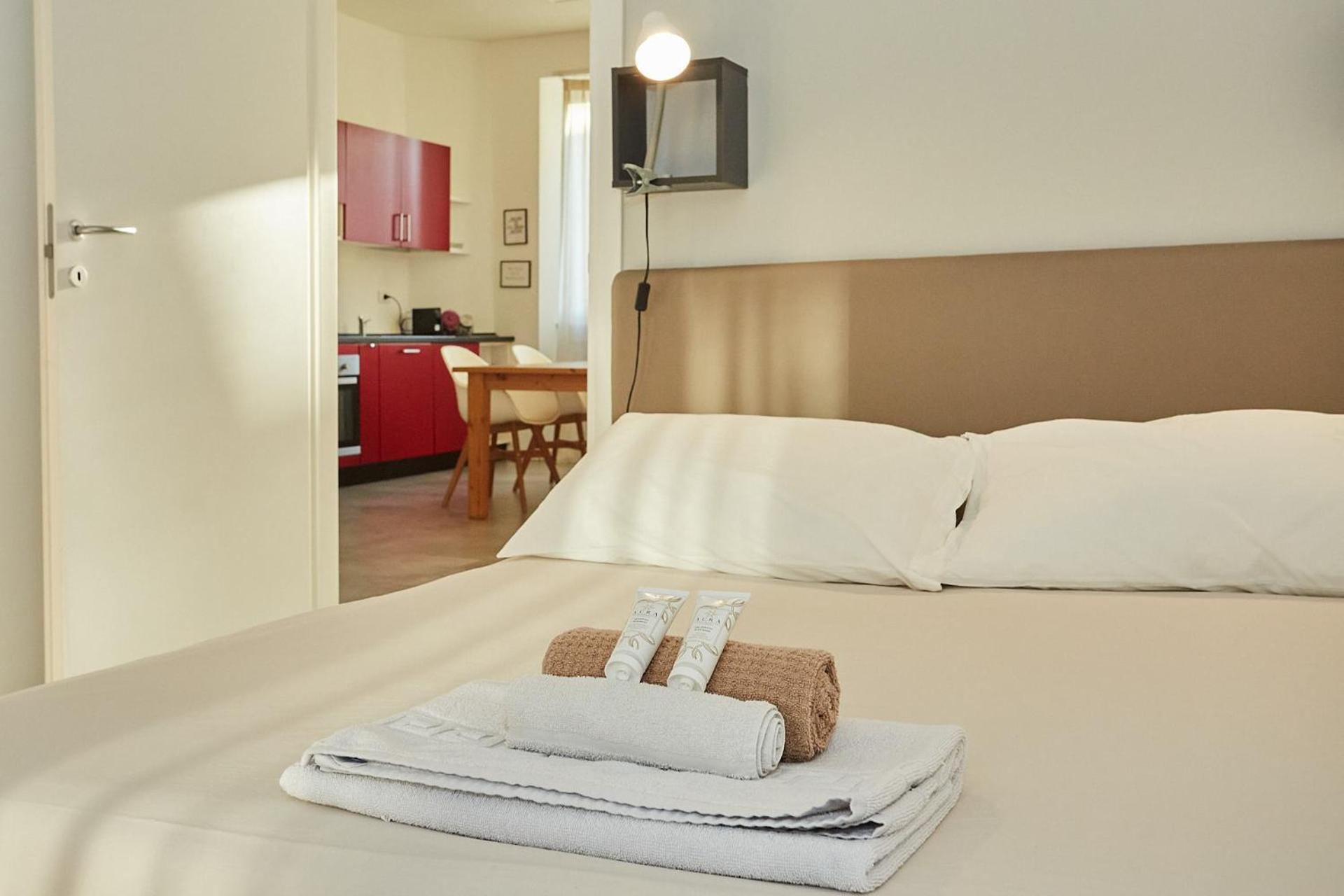 - Modern Flat *